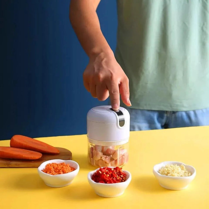 Mini Processador Triturador de Alimentos Sem Fio Portátil 250 ml